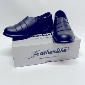 Featherlike Steel Toe Britney Shoes (Size 7)